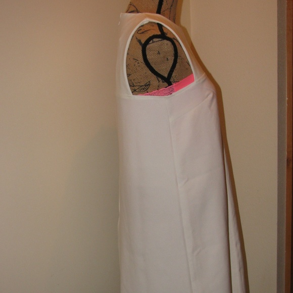 Delilah 60’s Sleeveless Shift Dress - NWT - Picture 3 of 8